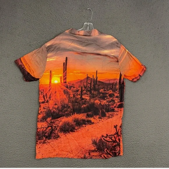 Pleasant Getaway Shirt Mens Medium Button Up All Over Print Cactus Desert - Picture 5 of 6